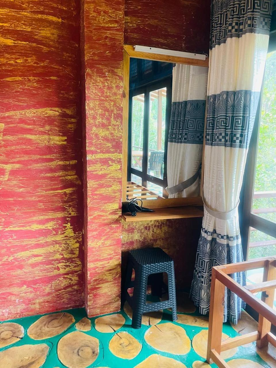 Nine Arch Jungle Inn Элла Экстерьер фото