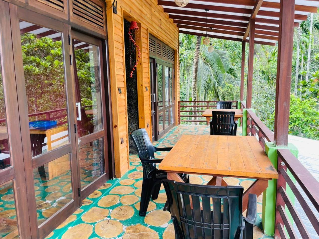 Nine Arch Jungle Inn Элла Экстерьер фото